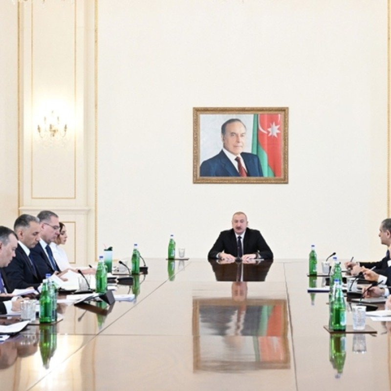 Prezident müşavirə keçirdi -  TAM MƏTN