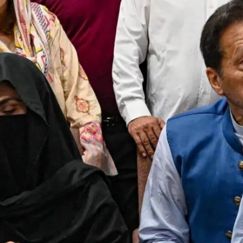 İmran Xan və həyat yoldaşı 17 il azadlıqdan məhrum edildi