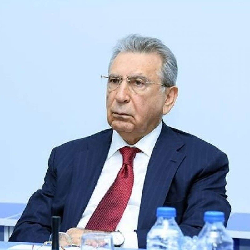 “Azərbaycan dili”nə qarşı kimlər çıxmışdı? - Ramiz Mehdiyevin 30 il əvvəlki məruzəsi