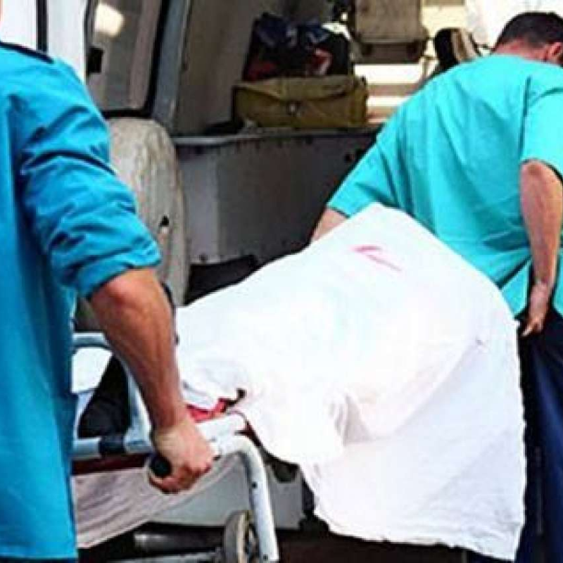 Bakıda sevgilisi salonda qadının boğazını kəsdi - FOTO