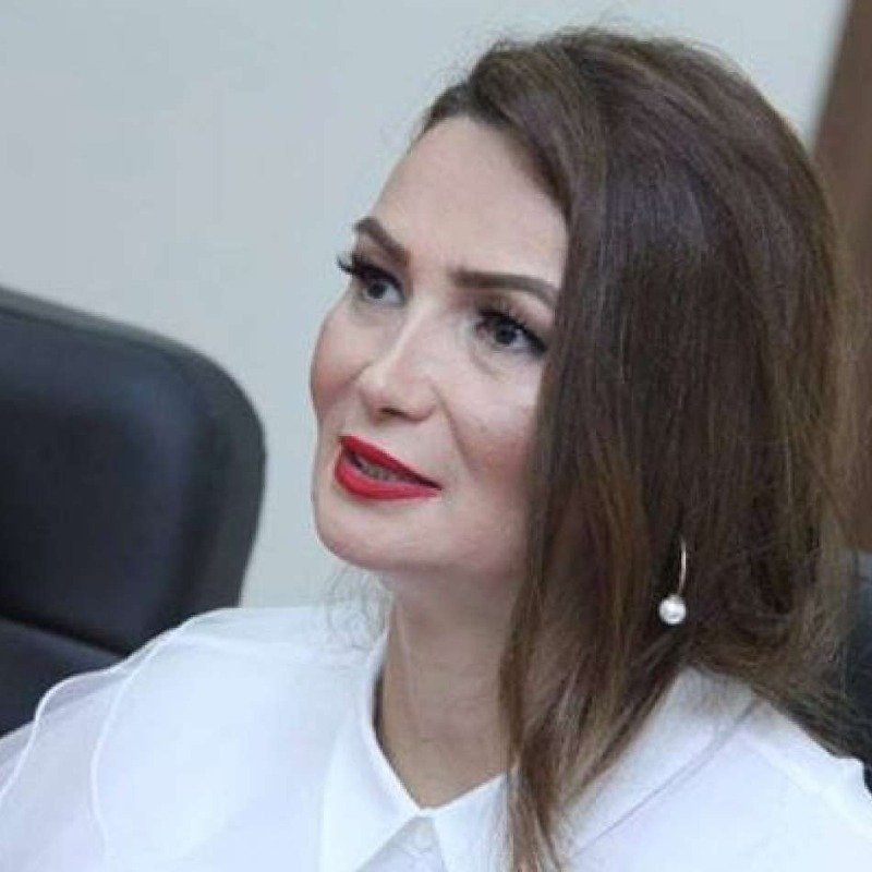 Qənirə Paşayevanın mənəvi qızı haralardadır?