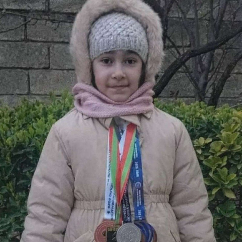 Biləsuvarda şagird üç aya 9 medal qazandı - ABŞ-yə gedir