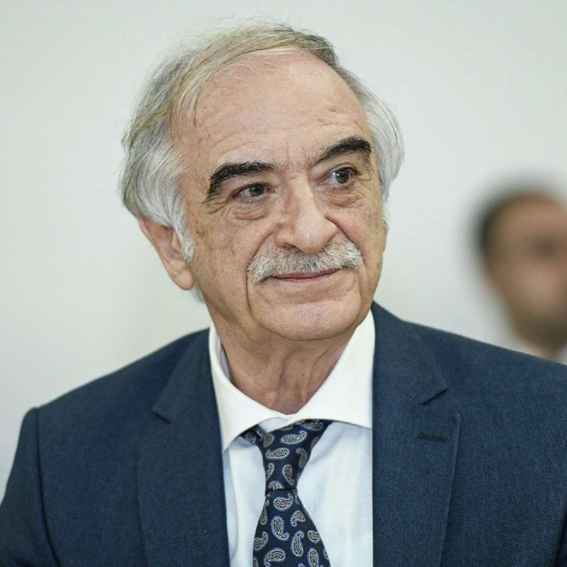 81 yaşlı Polad Bülbüloğlu boşanıb, yenidən evlənib
