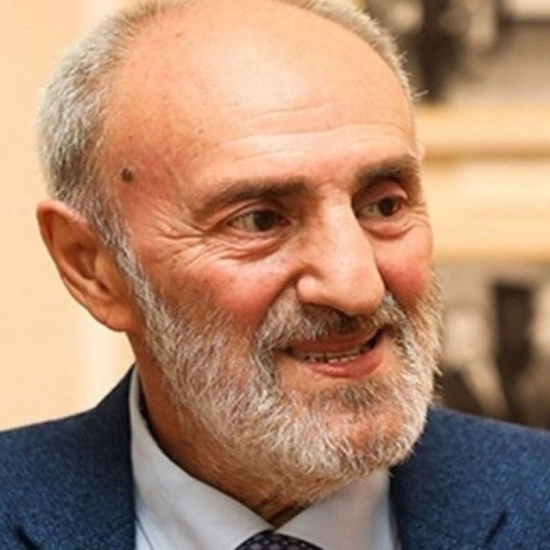 Akif İslamzadə infarkt keçirib: vəziyyəti necədir?