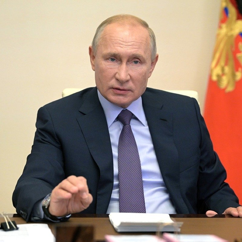 Putin: Rusiyada miqrantlar qanuna tabe olmalıdırlar