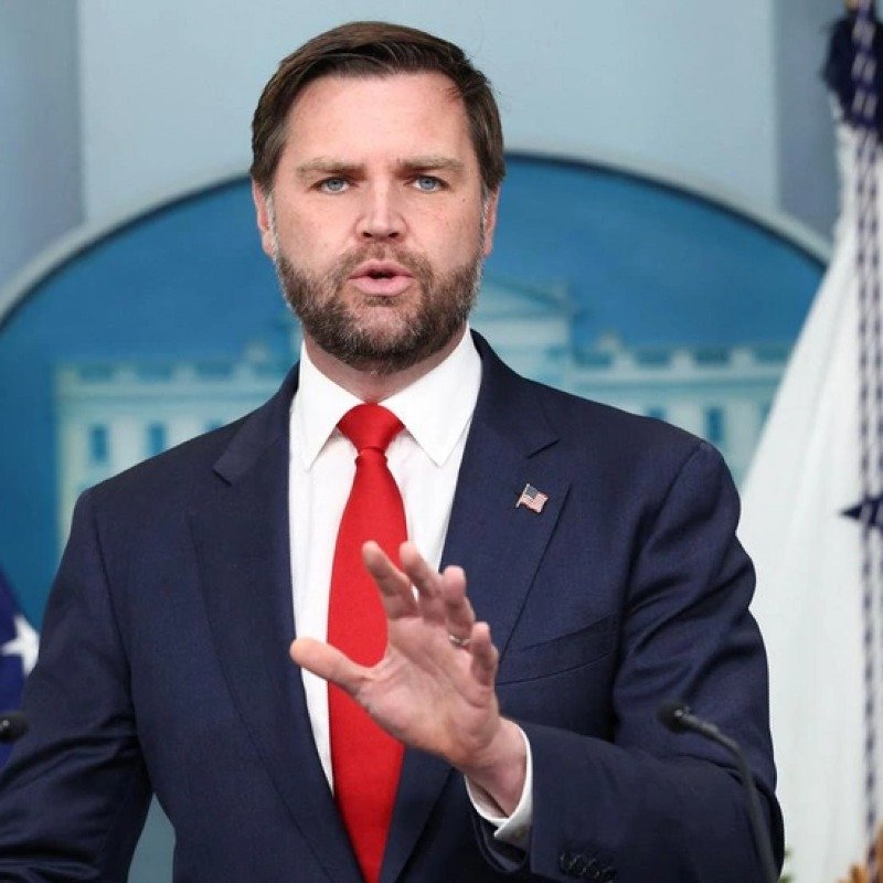 Vens fevralın 10-da Azərbaycana gələcək