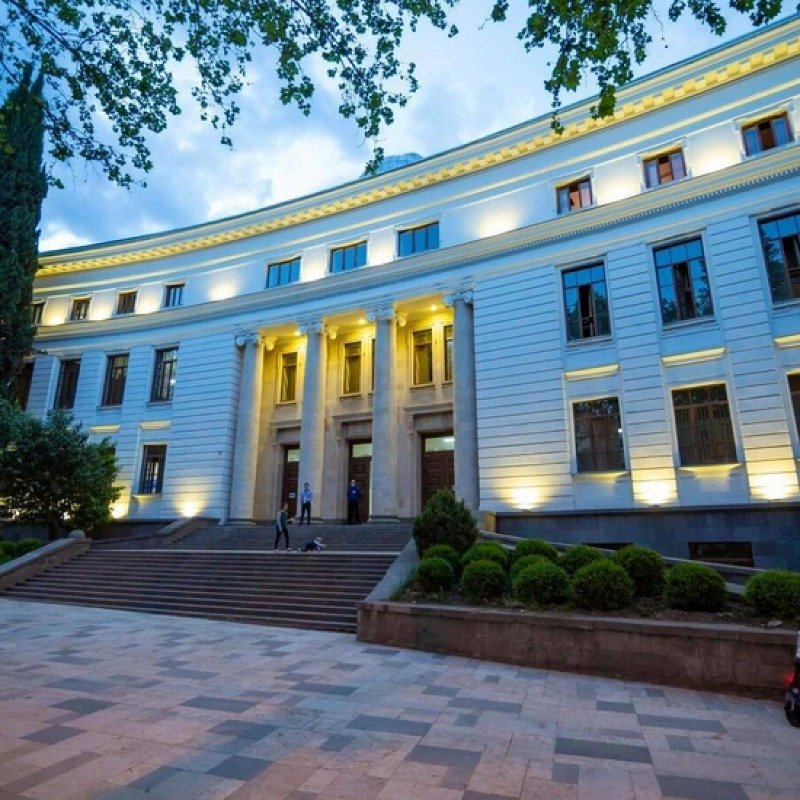 Gürcüstanın dövlət universitetlərində təhsil tam pulsuz olacaq