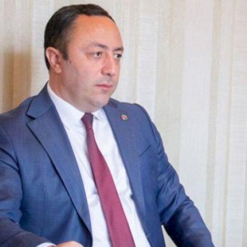 Anar Əsədlinin məhkəməsində şahid: “Pulumu tam qaytardılar”