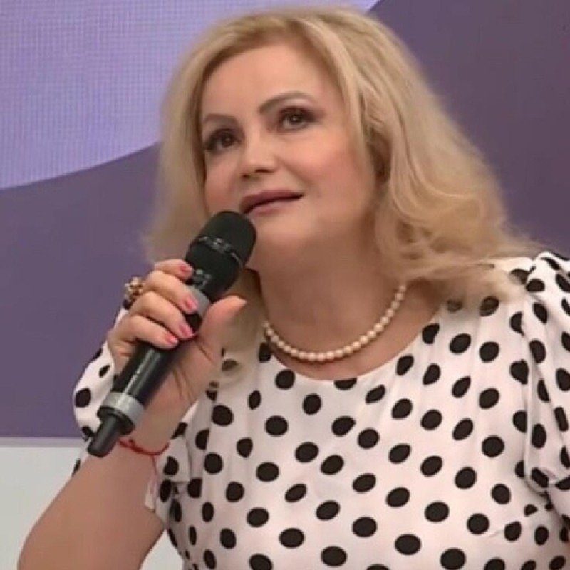 "Niyə yeni ailə quranlar valideynlə yaşamalıdır, olmaz"