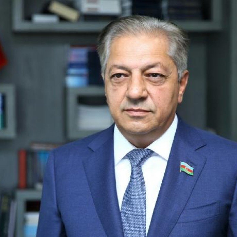 İcra hakimiyyəti 3 mərtəbəli məktəbin tikintisi üçün millət vəkilinə icazə verdi