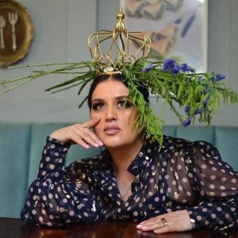 Elza Seyidcahanın qızıllarını mənimsəyənlərin işi: "Üstümüzdə 80 000 manat borc qalmışdı"