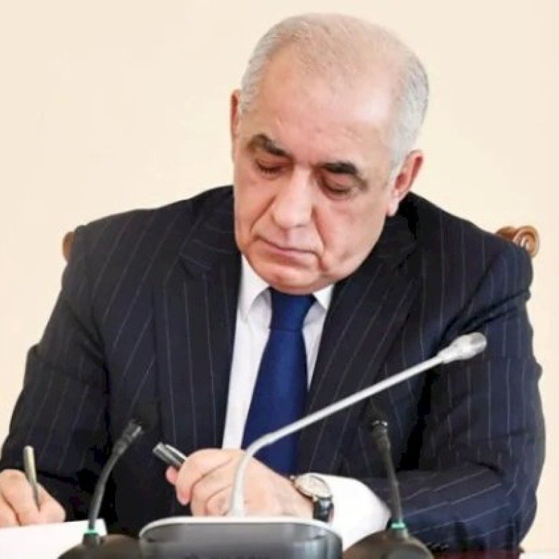 Azərbaycanda bu avtomobillərə taksi fəaliyyəti qadağan ediləcək - RƏSMİ