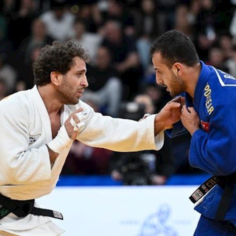 Hidayət Heydərov Avropa çempionatının finalına yüksəldi