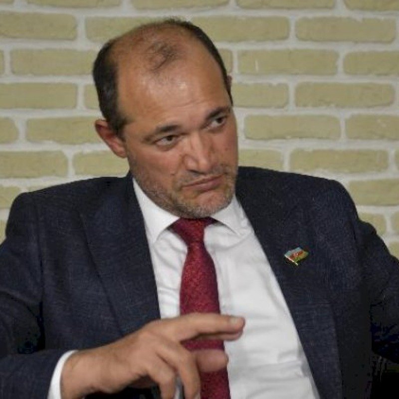 “Yalvarır ki, arvadım başqası ilə yaşayır, onu mənə qaytar!” - DEPUTAT