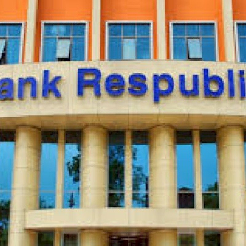 45 minlik maşına görə Bank Respublika məhkəməyə verildi