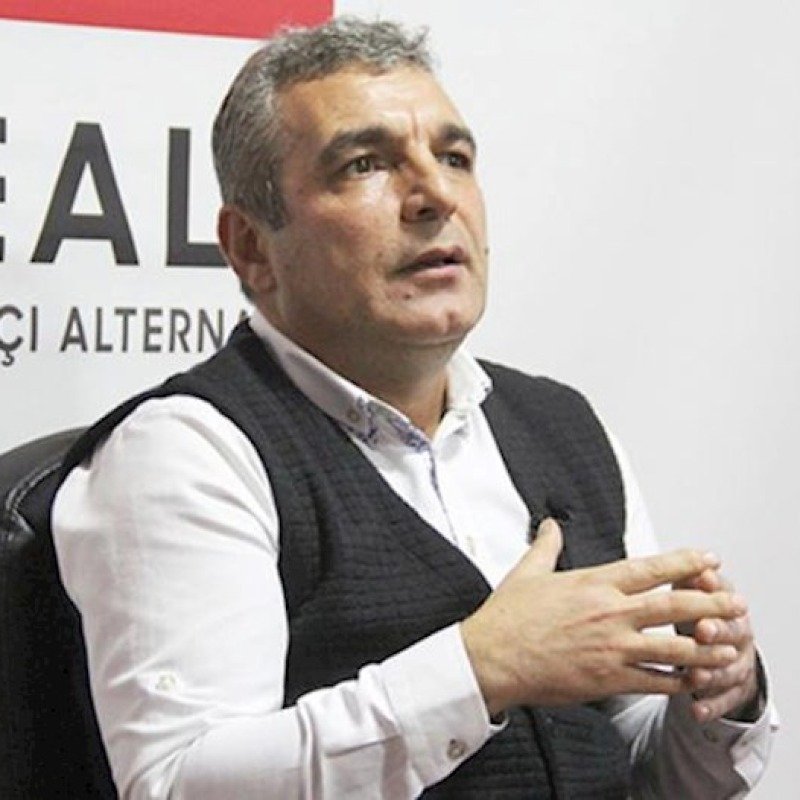 “Hansısa ingilisdilli qaqulik balası düşünüb ki, niyə taksi xidməti rəqabətli olmalıdır ki?”