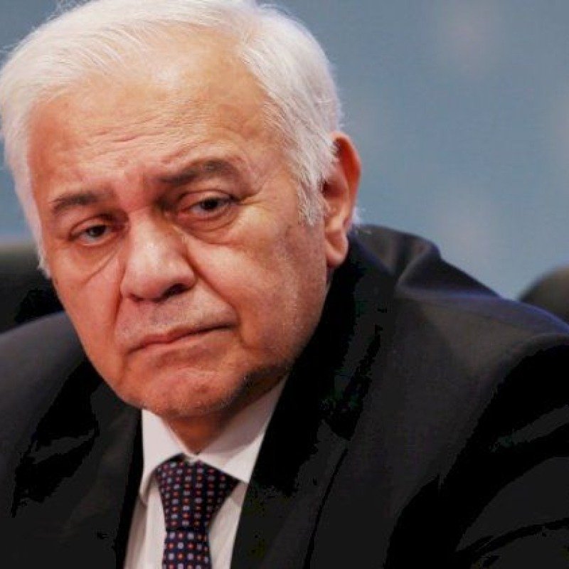 Oqtay Əsədovun qızı vəfat etdi