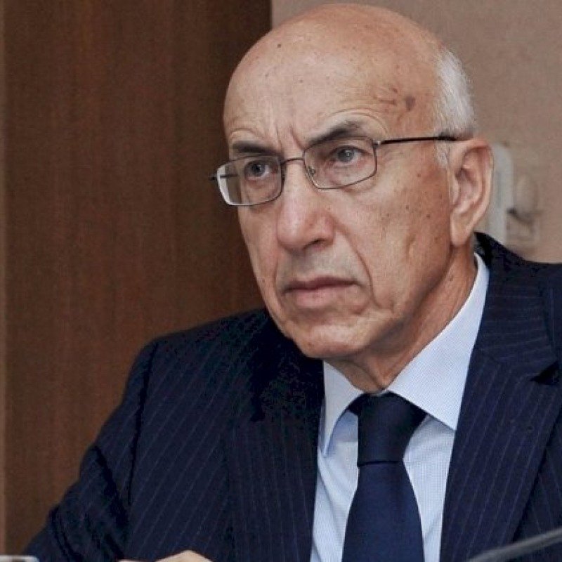 YAP Ramiz Mehdiyevlə bağlı məsələyə niyə baxmadı? - Arif Rəhimzadə AÇIQLADI