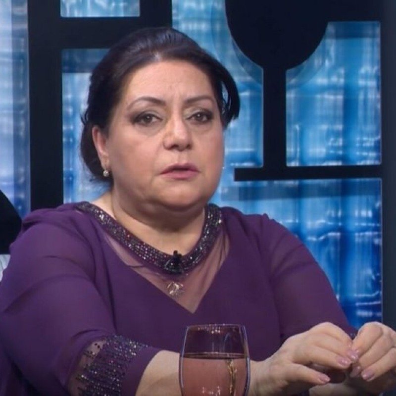 "Həyat yoldaşım səhərə qədər qışqırıb anasını çağırırdı, mənə ən çox bu, əzab verirdi" - Xalq artisti