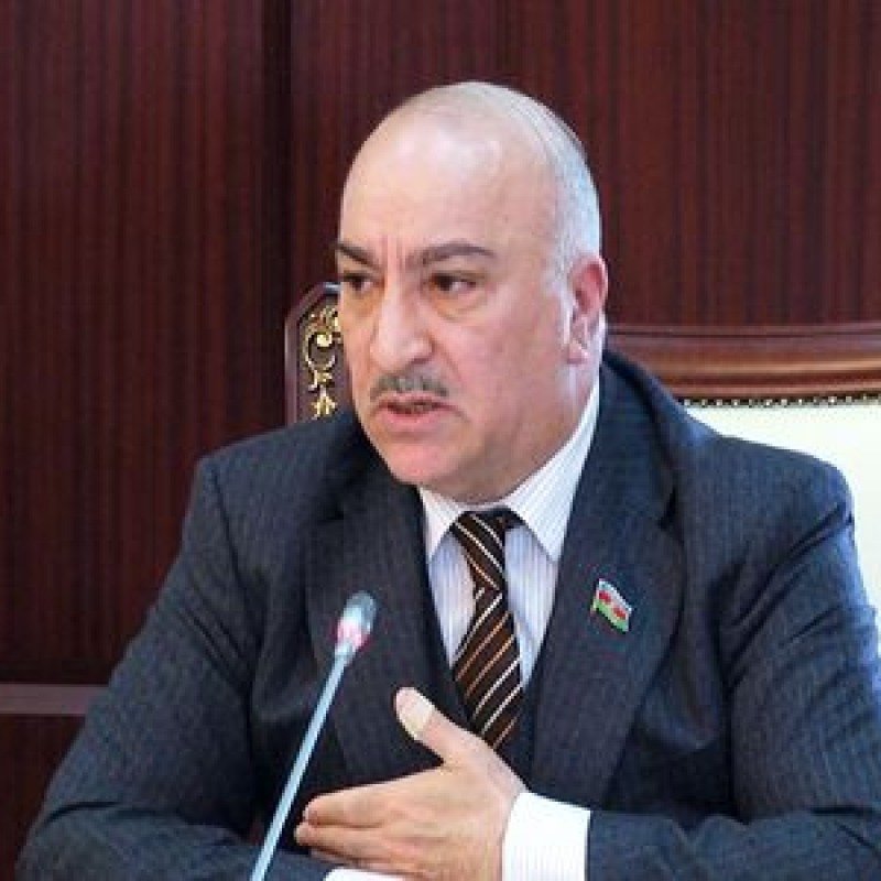 “Sovet dövründə qızlarla eyni sinifdə oxuyurduq, indikindən daha az əxlaqsızlıq var idi”